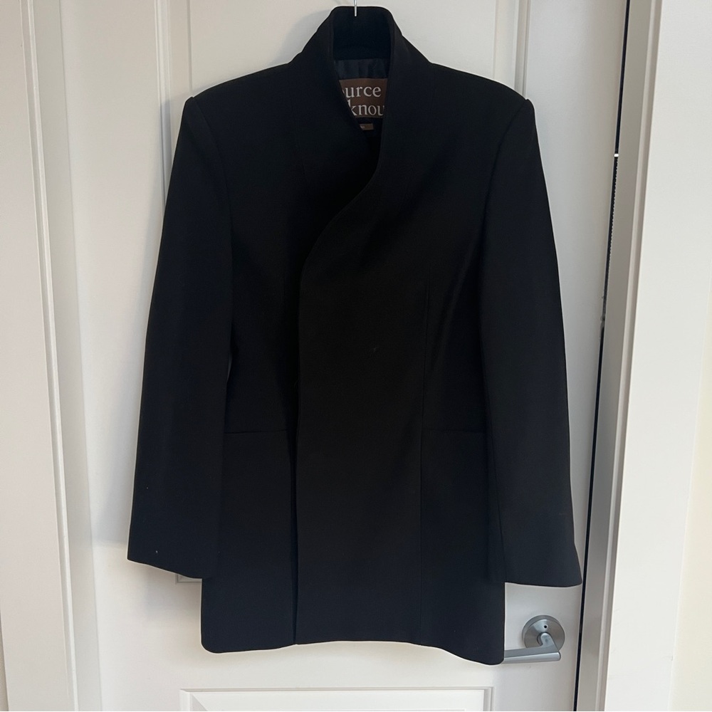 Source Unknown Corin Black Blazer